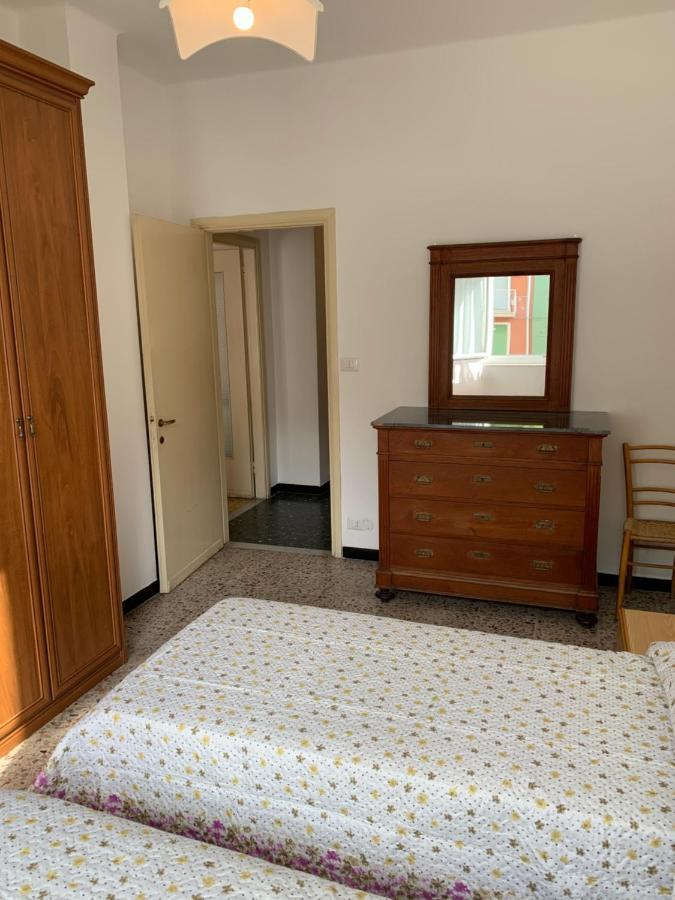 Casa Bianca 2 - Confortevole In Centro A مونيلّي المظهر الخارجي الصورة