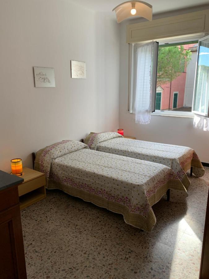 Casa Bianca 2 - Confortevole In Centro A مونيلّي المظهر الخارجي الصورة