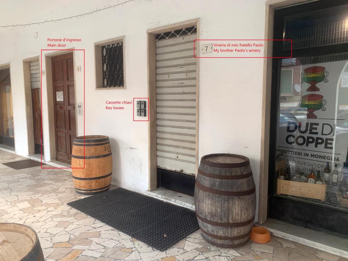 Casa Bianca 2 - Confortevole In Centro A مونيلّي المظهر الخارجي الصورة